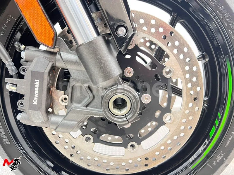 Kawasaki Versys 1100 – Vista 6