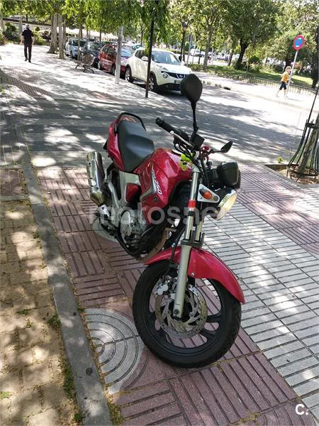 Yamaha YBR 250 – Vista 3