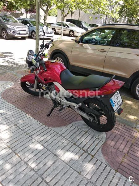 Yamaha YBR 250 – Vista 7