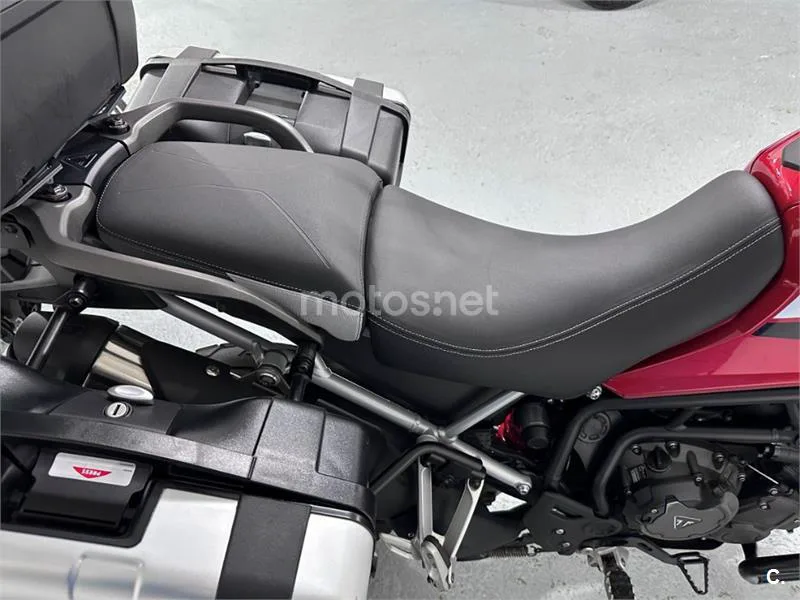 Triumph Tiger 900 – Vista 22
