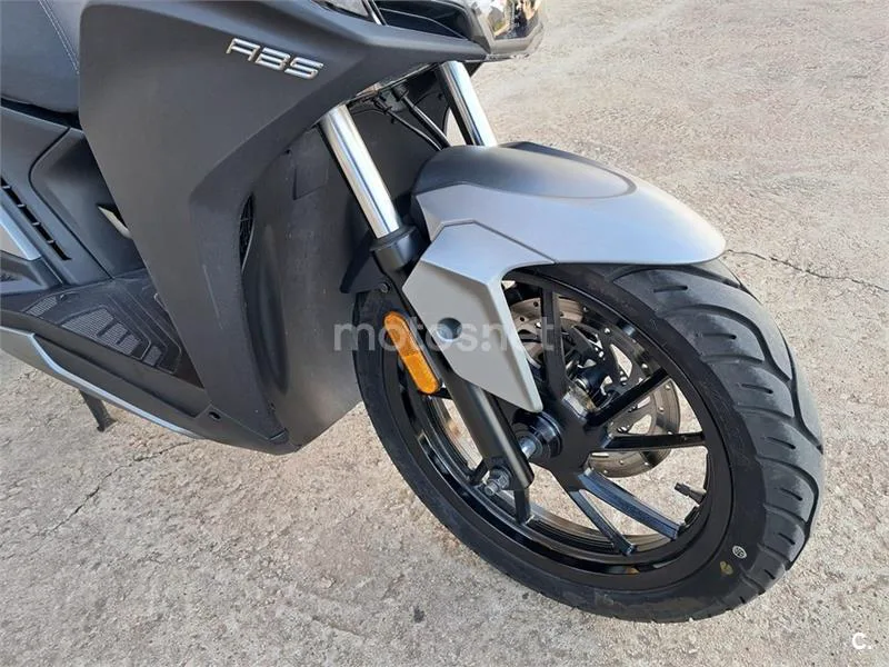 Kymco Agility S 125 – Vista 5