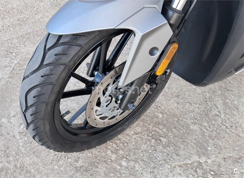 Kymco Agility S 125 – Vista 8