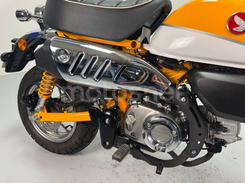 Honda Monkey 125 – Vista 16