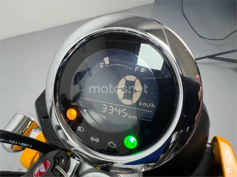 Honda Monkey 125 – Vista 19