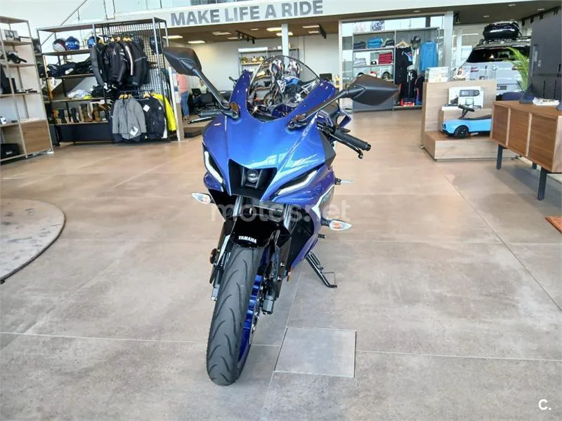 Yamaha R125 – Vista 3