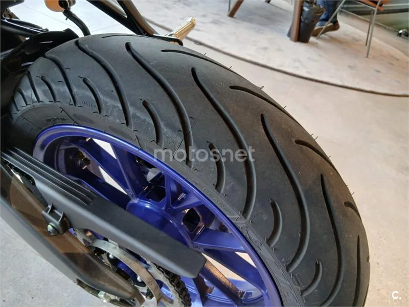 Yamaha R125 – Vista 9