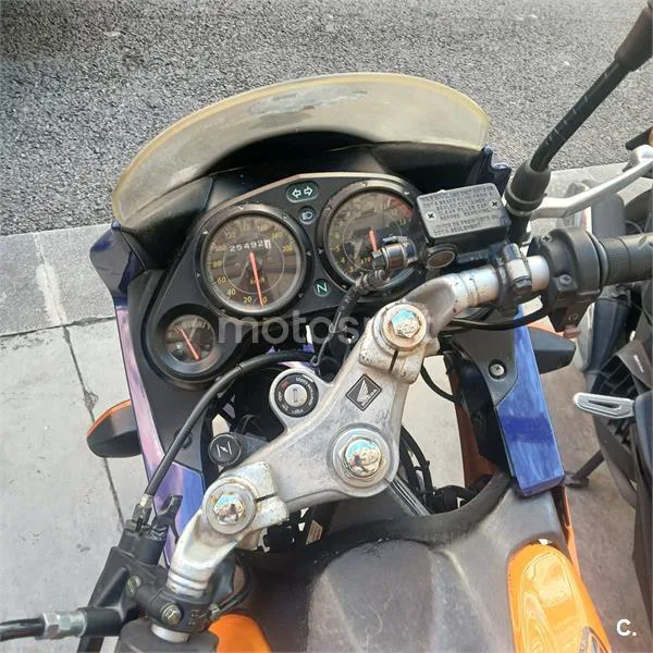 Honda CBR 125R – Vista 3