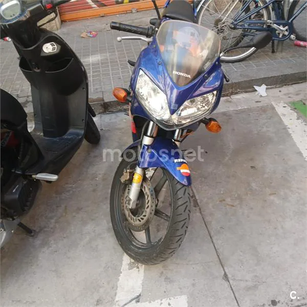Honda CBR 125R – Vista 5