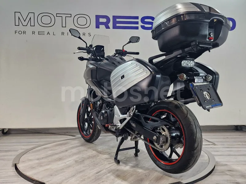 Honda NC 750 X – Vista 3