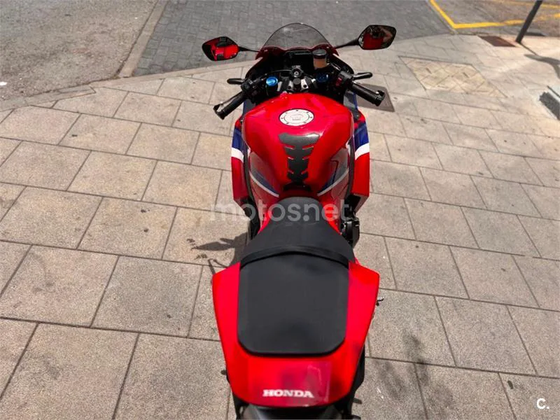 Honda CBR 600 RR – Vista 12