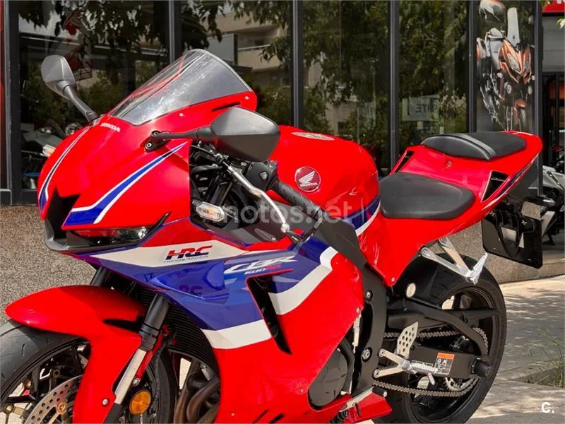 Honda CBR 600 RR – Vista 14