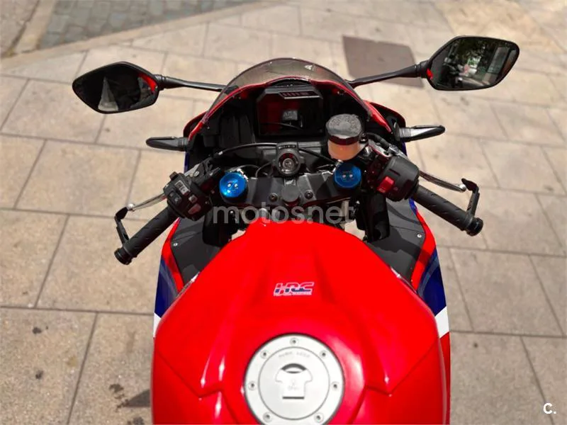 Honda CBR 600 RR – Vista 15