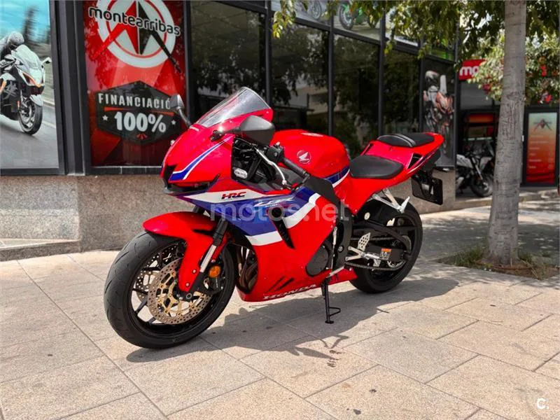 Honda CBR 600 RR – Vista 4