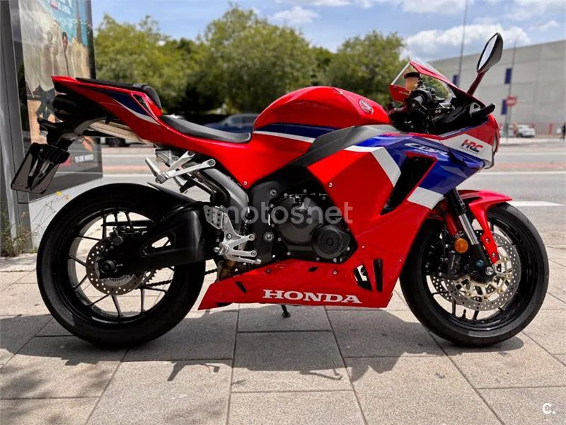 Honda CBR 600 RR – Vista 7
