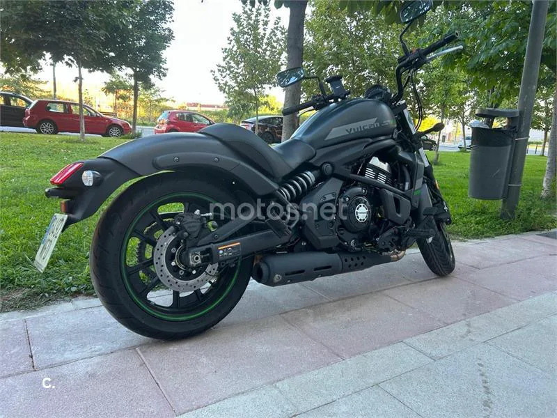 Kawasaki Vulcan S – Vista 3
