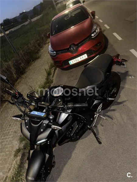 Yamaha MT-125 – Vista 2