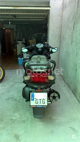 Kymco Grand Dink 125 – Vista 2