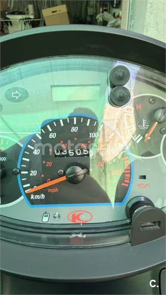 Kymco Grand Dink 125 – Vista 4