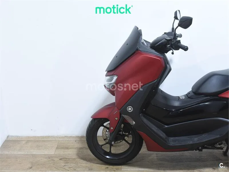 Yamaha NMAX – Vista 8