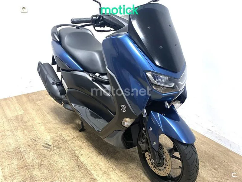 Yamaha NMAX – Vista 10