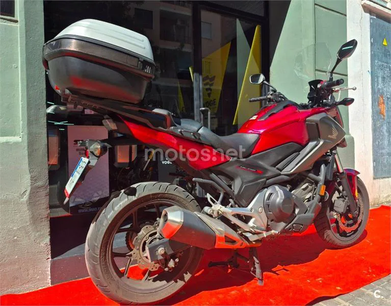Honda NC 750 – Vista 3