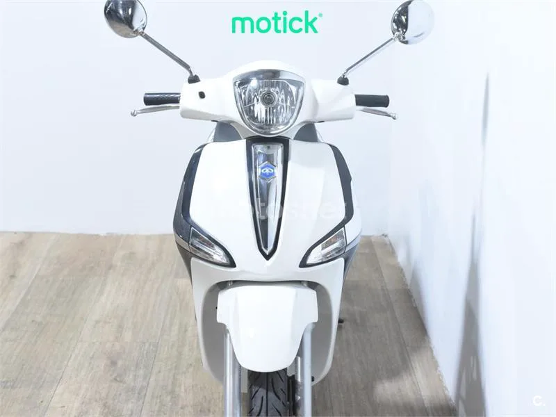 Piaggio Liberty – Vista 11