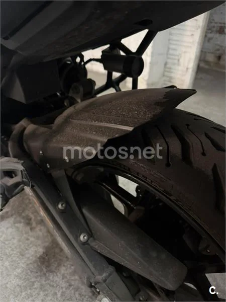 Kawasaki Versys – Vista 11