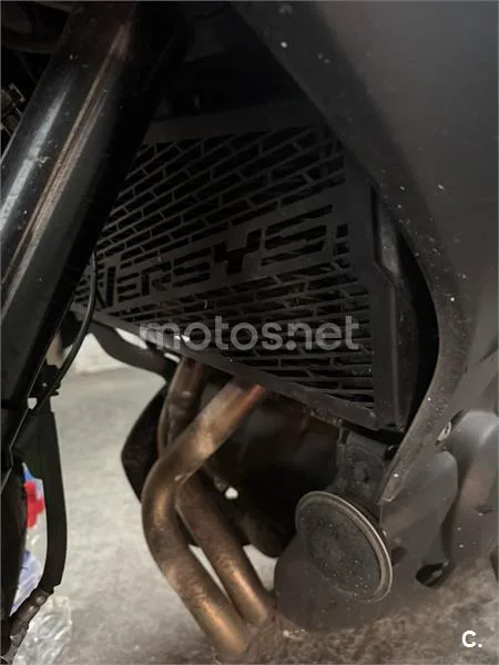 Kawasaki Versys – Vista 9