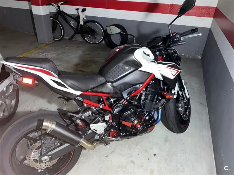 Kawasaki Z900 – Vista 4