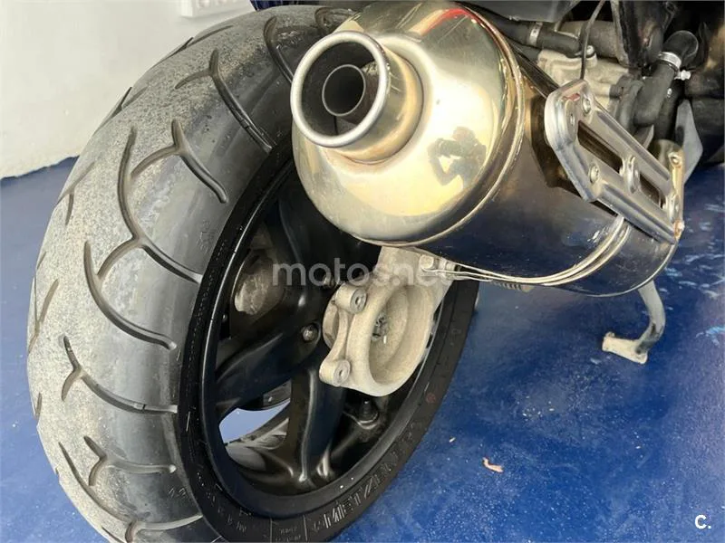 Gilera Nexus 500 – Vista 12
