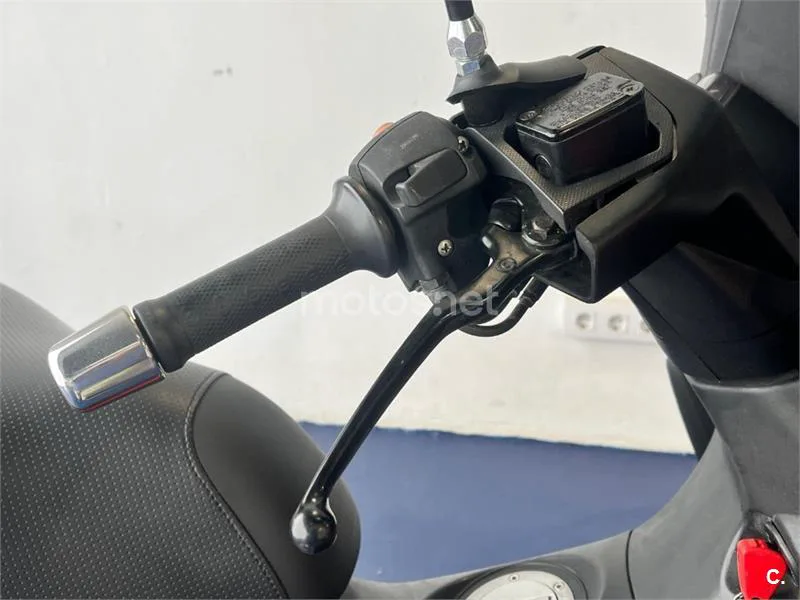 Gilera Nexus 500 – Vista 16