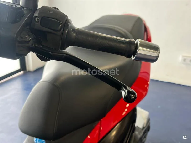 Gilera Nexus 500 – Vista 26