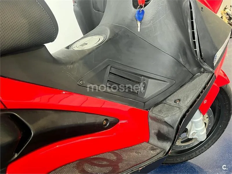 Gilera Nexus 500 – Vista 10