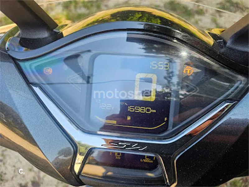 Honda SH 125i – Vista 16
