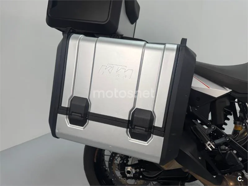 KTM 1290 Super Adventure – Vista 3