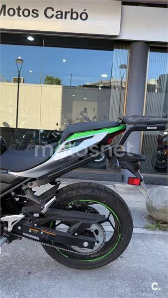 Kawasaki Z e-1 – Vista 10