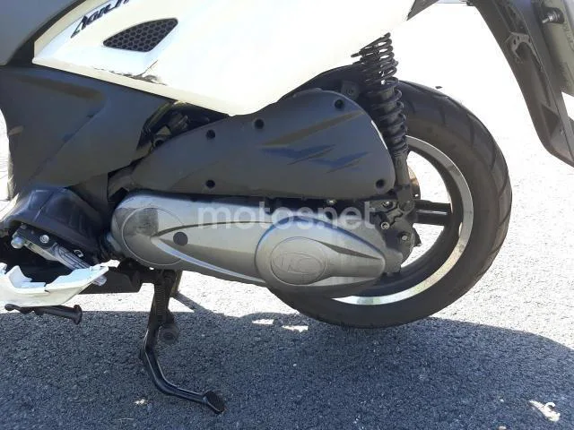 Kymco Agility City 125 – Vista 6
