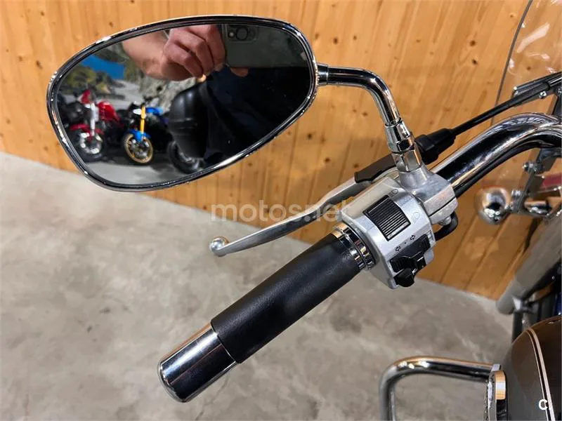 Suzuki VL 800 Intruder Volusia – Vista 20