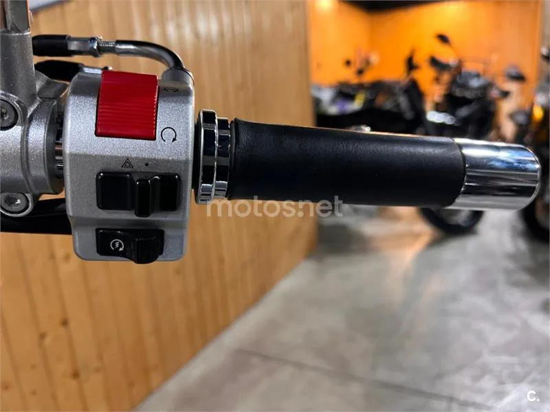 Suzuki VL 800 Intruder Volusia – Vista 23