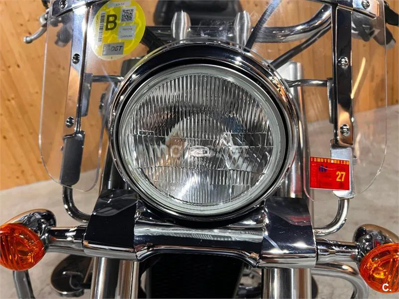 Suzuki VL 800 Intruder Volusia – Vista 30