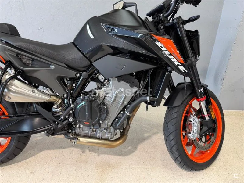 KTM 790 – Vista 9
