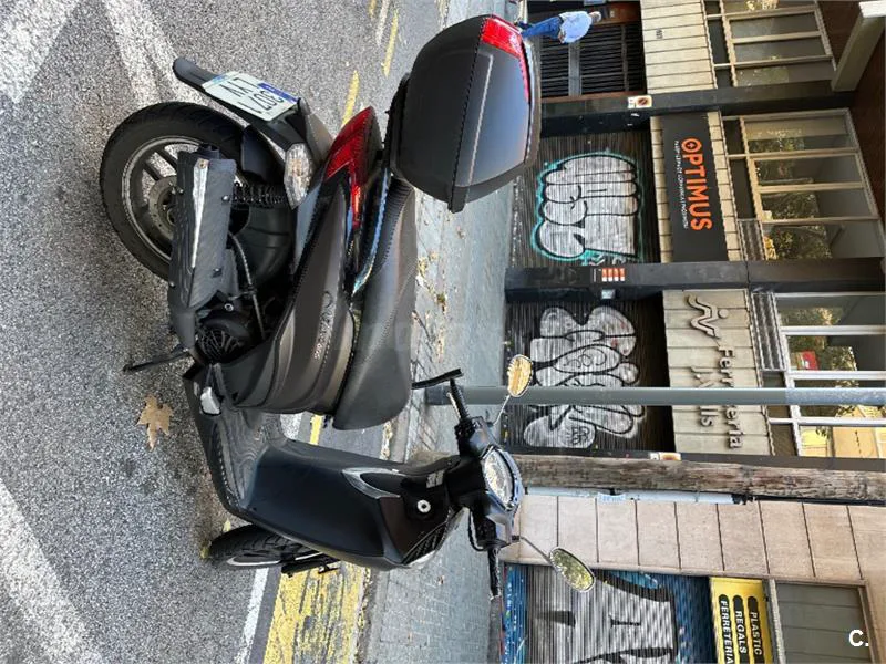 Kymco Miler 125 – Vista 3