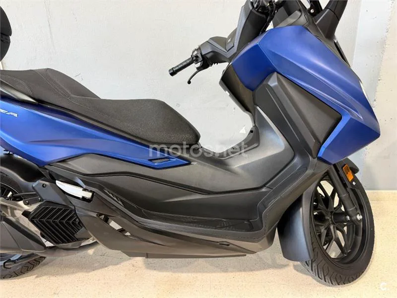 Honda Forza 125 – Vista 9