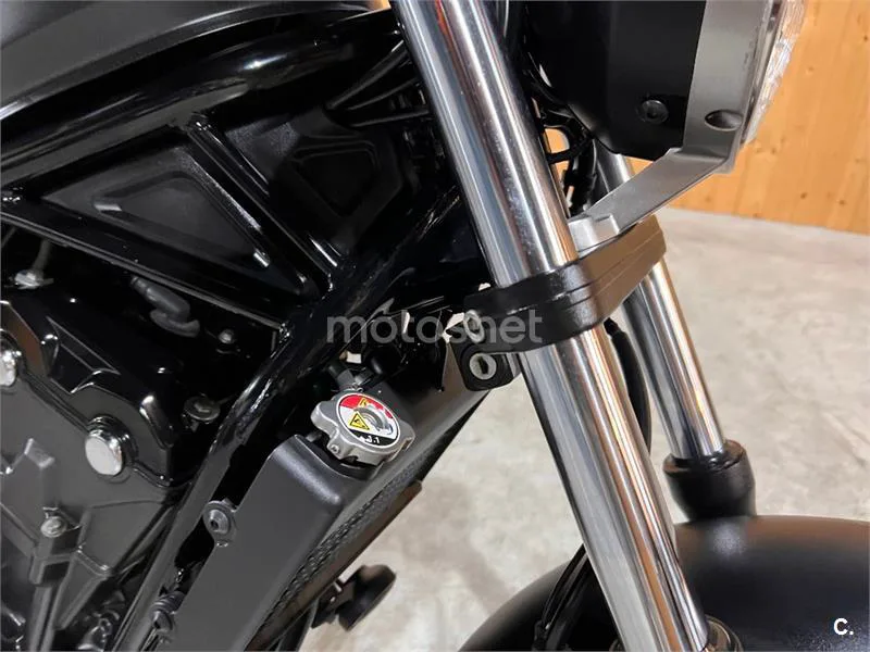 Honda CMX 500 Rebel – Vista 27