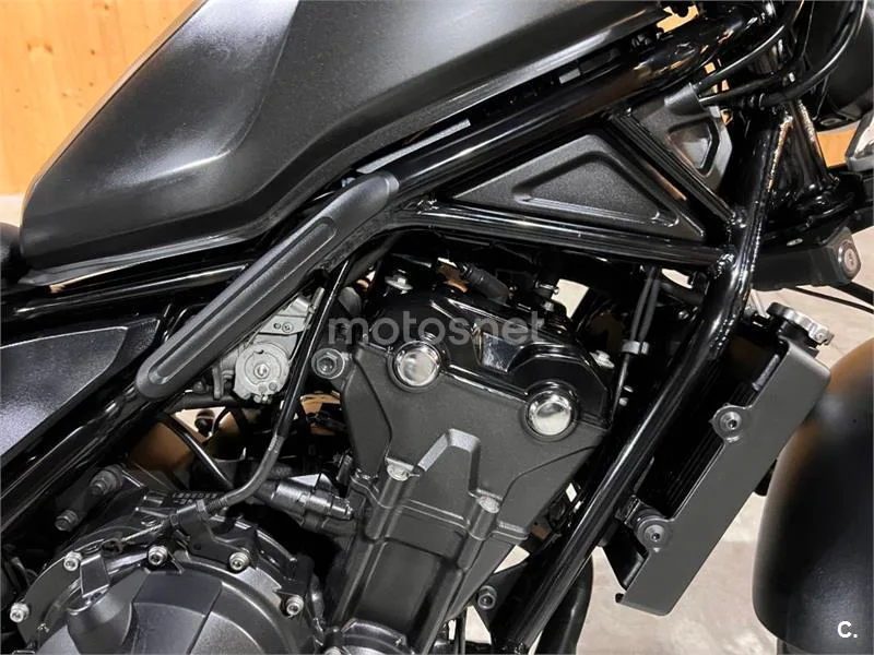 Honda CMX 500 Rebel – Vista 37