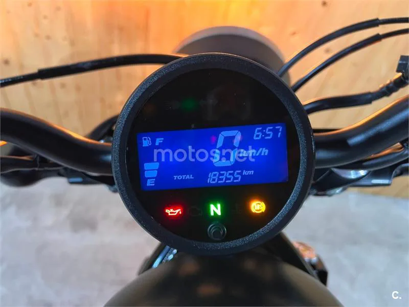 Honda CMX 500 Rebel – Vista 73