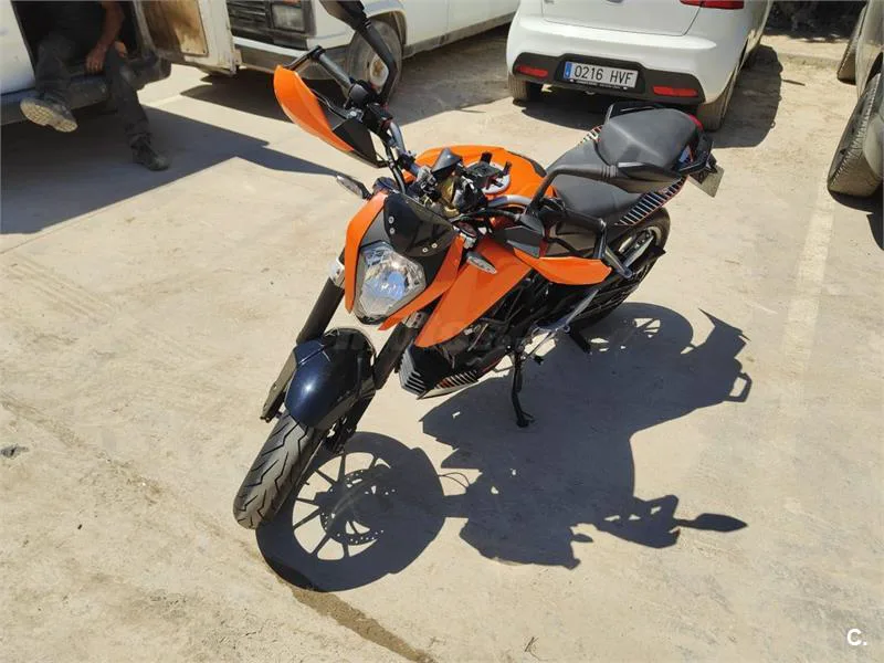 KTM 125 – Vista 5