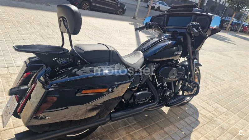 Harley-Davidson Street Glide – Vista 7