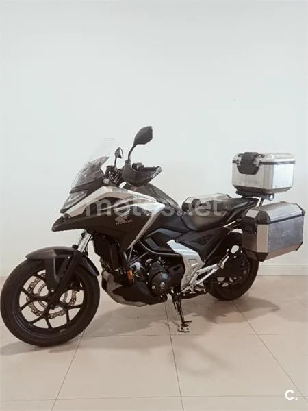 Honda NC 750 X – Vista 3