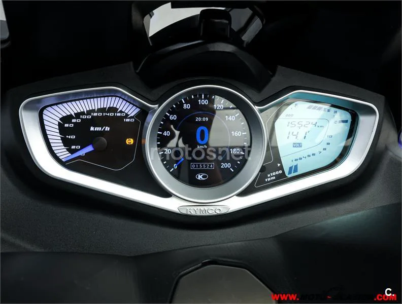 Kymco Xciting S 400 – Vista 6